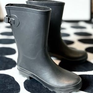 Black rain boots with adjustable straps WATERPROOF